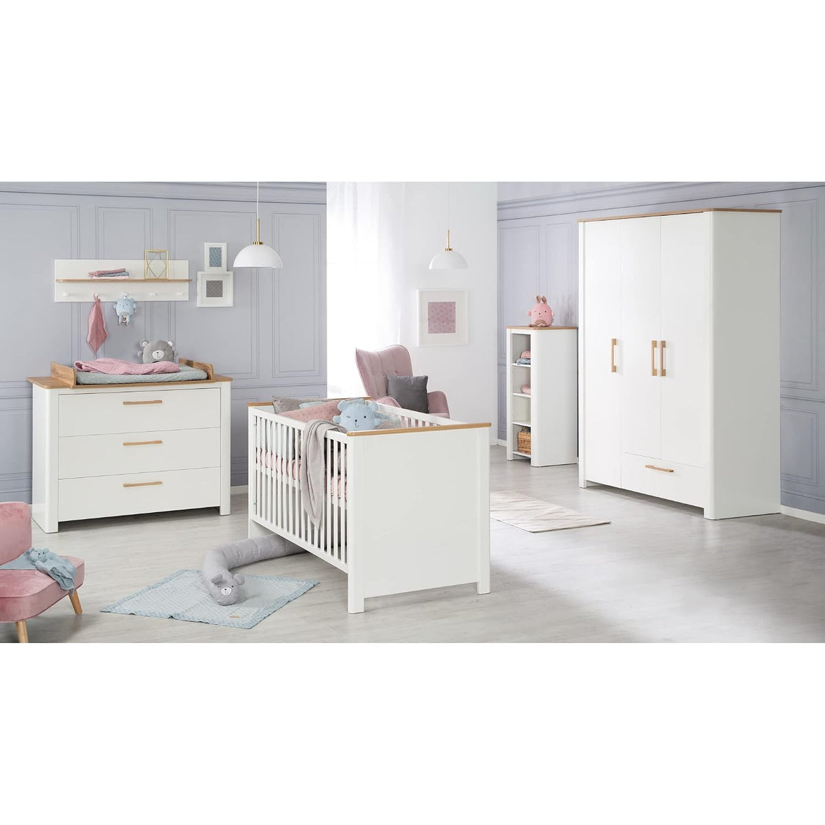 roba Bett, 70x140 cm, Weiß/Eiche, Kinderzimmerset 'Ava' 3-teilig, inkl. Kombi-Kinder, breiter Wickelkommode & 3-türigem Kleiderschrank